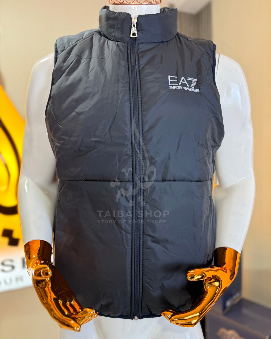 GILET EMPORIO ARMANI سترة