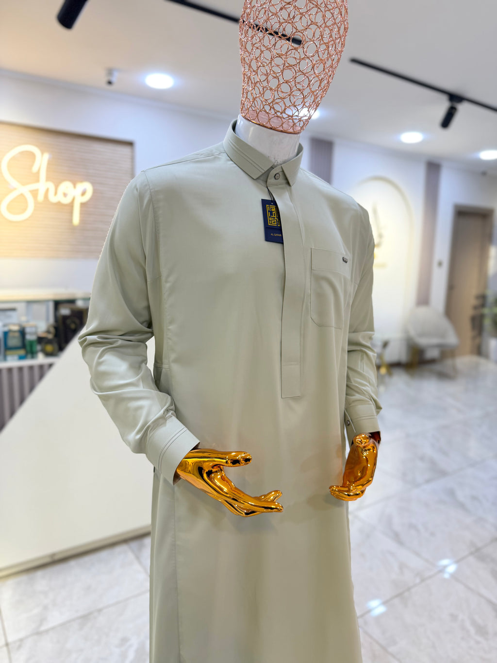 QAMISS QATARI MODEL206 القميص القطري