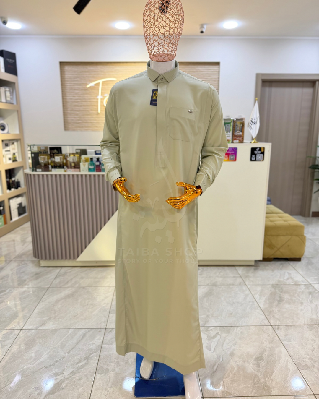 QAMISS QATARI MODEL206 القميص القطري